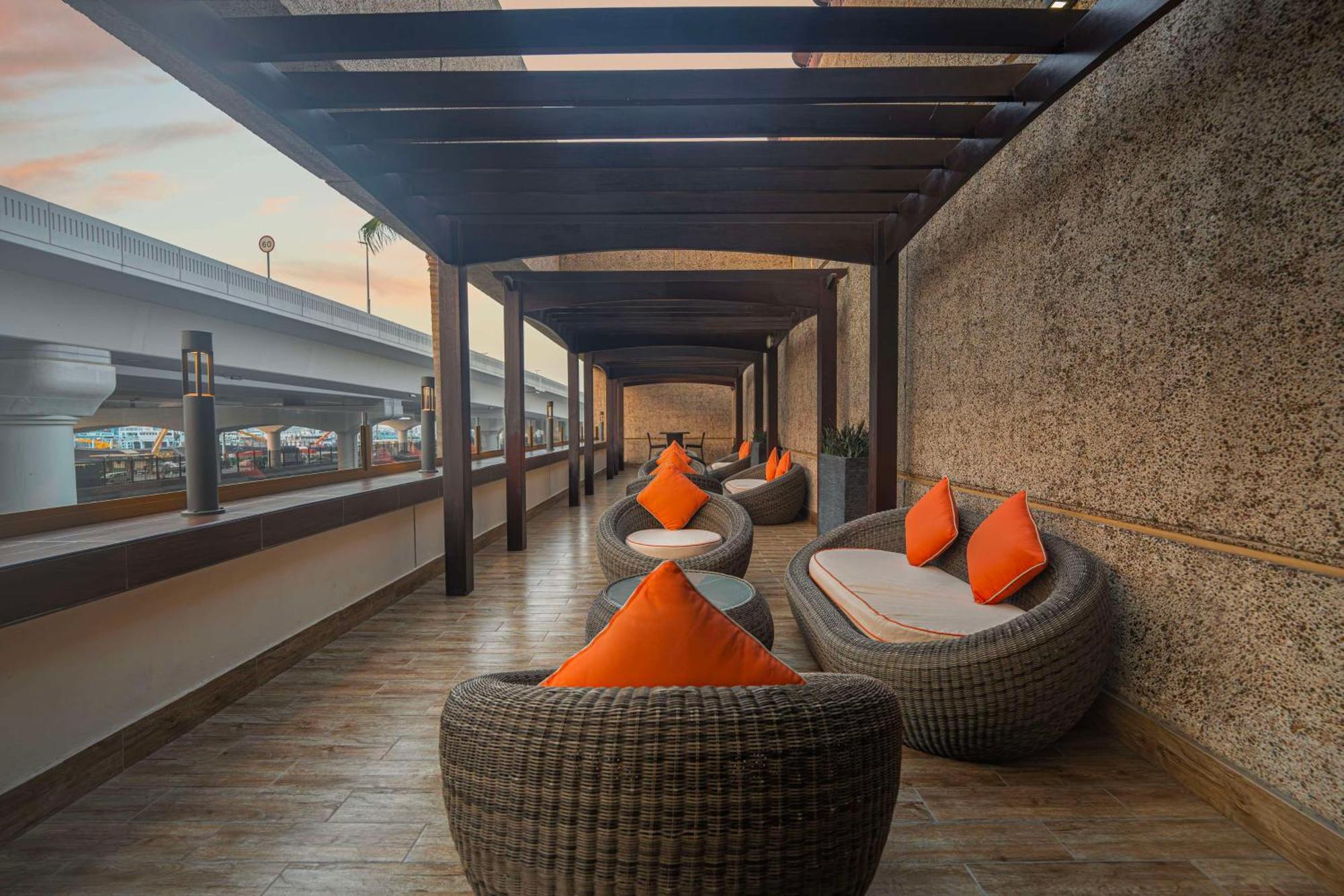 Hotel Hyatt Regency Dubai - Corniche Exterior foto